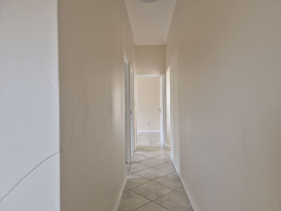 To Let 2 Bedroom Property for Rent in Sonstraal Heights Western Cape